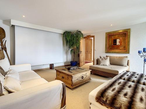 Chesieres Ski Chalet | Sentio Chalet
