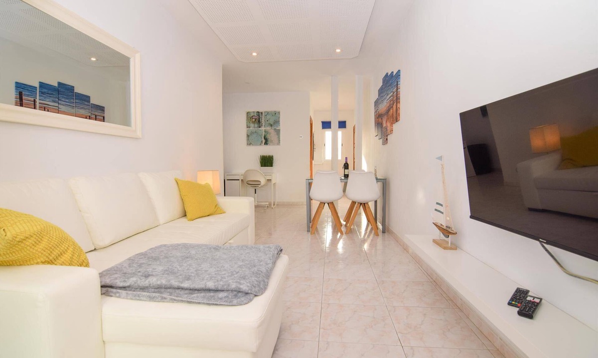 Colonia de Sant Pere Apartment | SES TAPERES A - Apartament a 50 metres de la platja