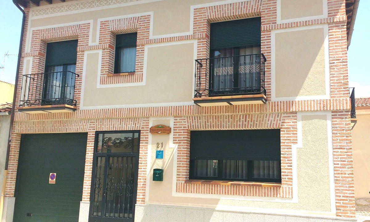 Torrecaballeros House | Seven Peaks House in Torrecaballeros (14P)