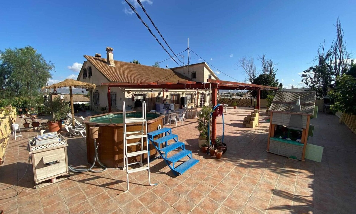 Lorca Cottage | Spacious holiday home in Lorca with terrace and pool