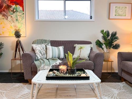 Nowra House | Spring Cottage