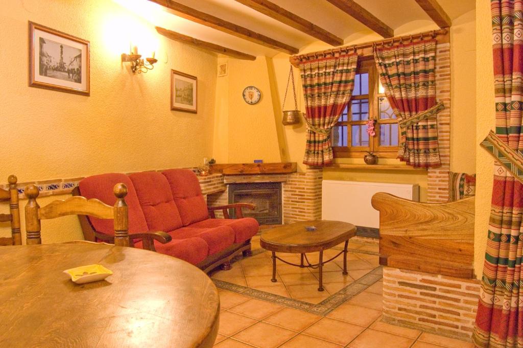 Forcall House | Torrefolch