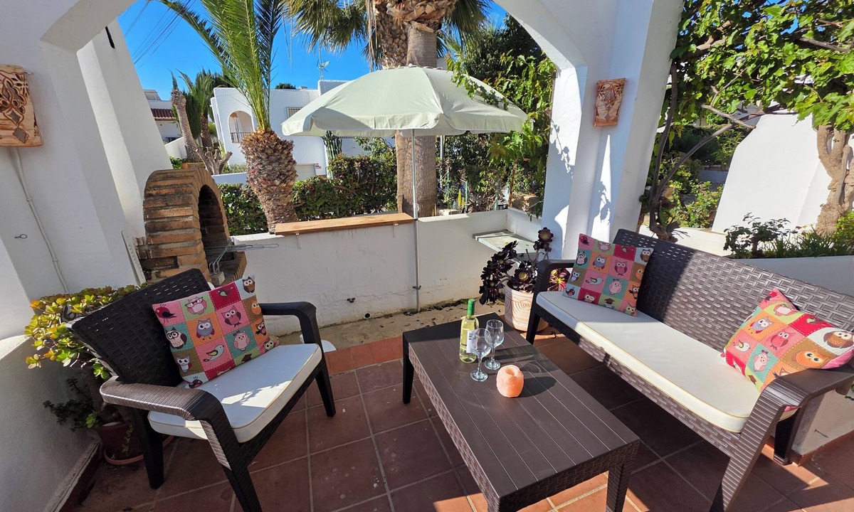 La Parata Apartment | Two Bedroom Apartment in Isuza Residential, Mojacar Playa with Barbecue