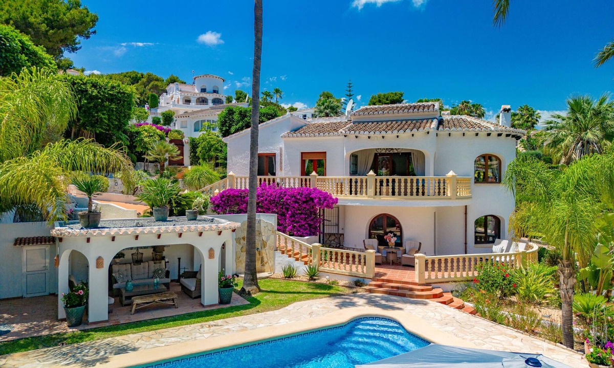 El Tosalet House | Vacation home Charme by Interhome