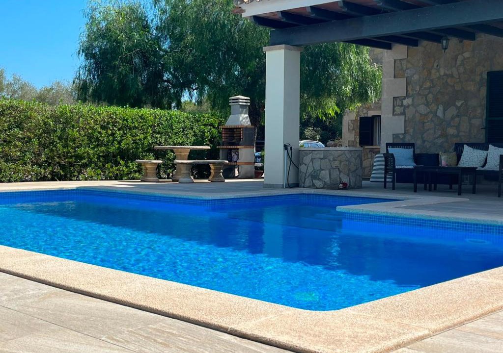 Algaida Villa | Villa Avrelia Spacious 4-bedroom country house with private saltwater pool, gym, large private garden, mountain views, 15 min from Palma Airport