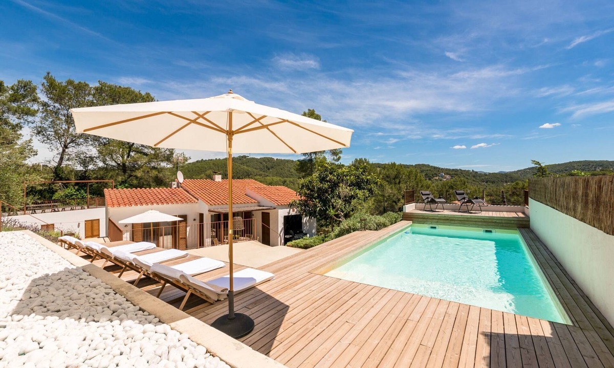 Olivella Villa | Villa Falco - Four Bedroom Villa, Sleeps 10