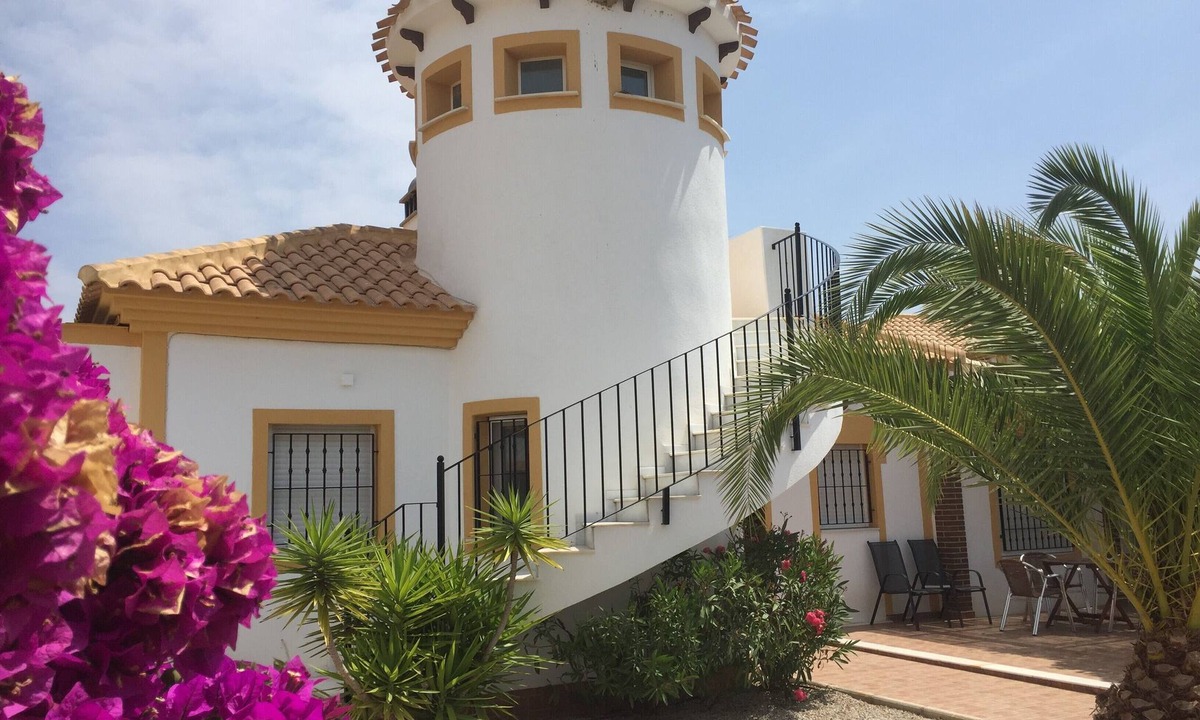 Mazarron Villa | Villa Maravilla with Mountain View, Pool & Wi-Fi