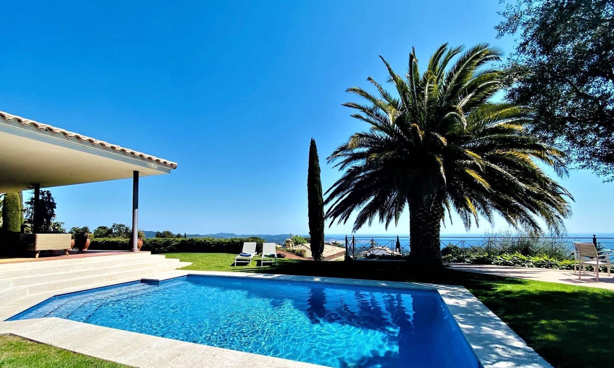 Castell-Platja d'Aro Villa | Villa Vista spectacular house in Platja d'Aro with sea views and private pool
