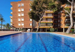 AT139 Els Pins, 1ra línea de la playa, piscina, airco,