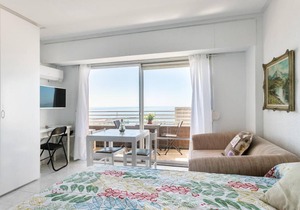 Breathtaking sea view from downtown Alicante!