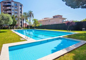 Edificio Blanqueries 100.1 in Calella