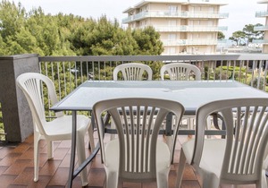 M036 - Marcelli, four-room apartment 30 meters from the sea in Marcelli