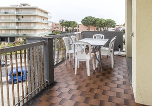 M036 - Marcelli, four-room apartment 30 meters from the sea in Marcelli