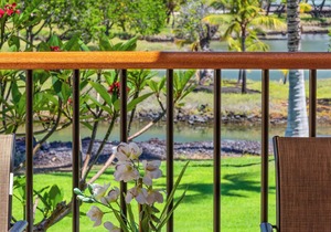 Oceanfront Mauna Lani Terrace Condo - Great Sunset Views! in Kamuela