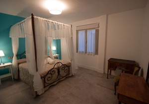 Self catering La Alvardana for 12 people in Horcajo de Santiago