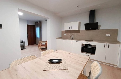 Santa Liestra y San Quilez Apartment | 1 bedroom apartment AT1