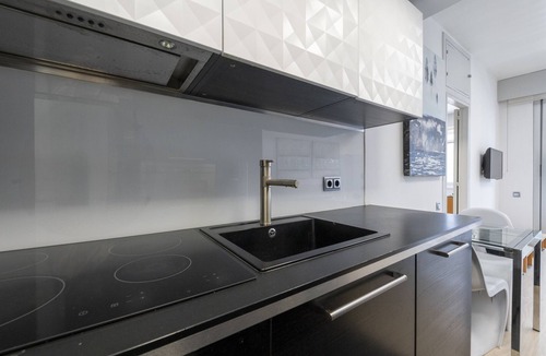 Cuatro Caminos Apartment | 1 bedroom flat with terrace-Monthly rent in Madrid