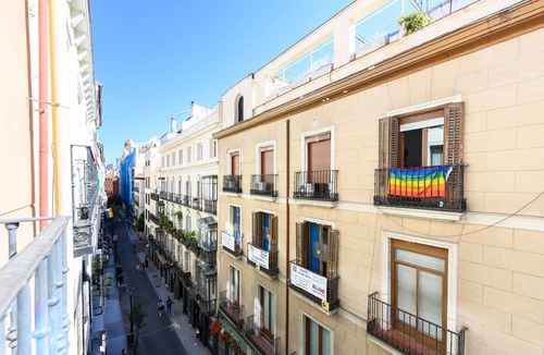 Chueca Apartment | 2-Bedroom Apartment Steps Away from Gran Vía: Live in the Heart of Madrid
