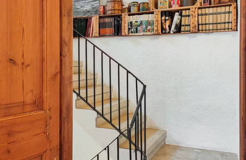 Barbera de la Conca House | 3-BD Gem in Hilltop Wine Village w/Amazing Views
