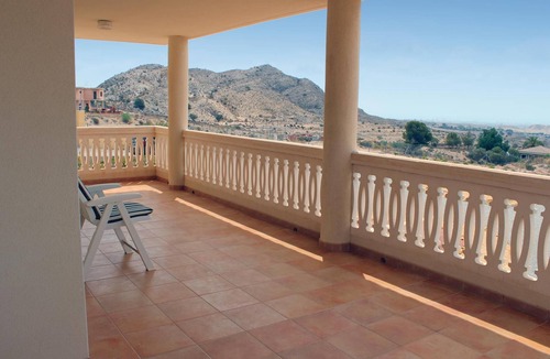 Hoya de los Patos House | 3 bedroom amazing home in Monnegre