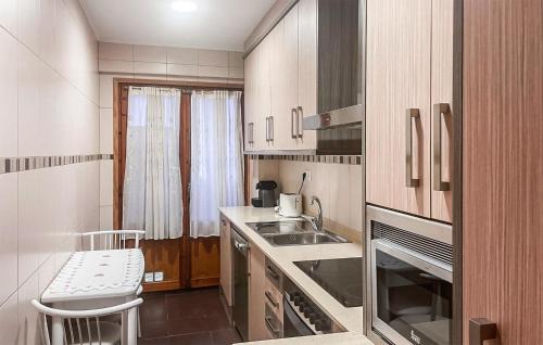Montalban Apartment | 3 Bedroom Cozy Apartment In Montalbán