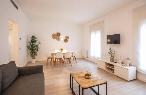 El Camp de l'Arpa del Clot Apartment | 32IND1115 - Apartment in Barcelona
