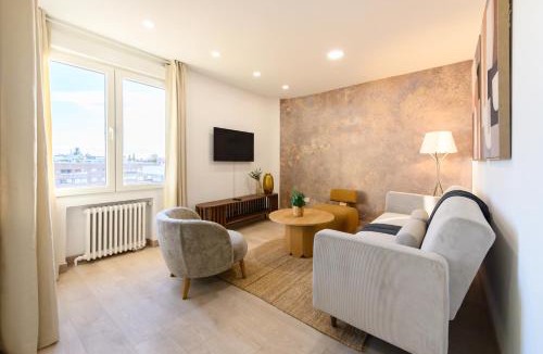 Castillejos Apartment | ABR1710B - Amplio piso de Lujo 2 dormitorios, ambos con terraza y 2 baños - Alquiler temporal