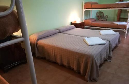 Granja de San Pedro House | Albergue Quinta del Jalón