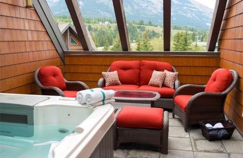 Canmore Condo | Amazing Penthouse-Private Hot Tub #2 of 5 - 410