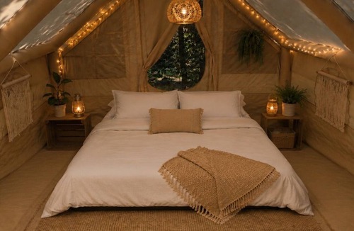 Anna Other | Anna Glamping