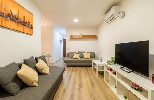El Port Apartment | Apart. 3 bedr. 8'. Fira Barcelona and 20' Bcn center