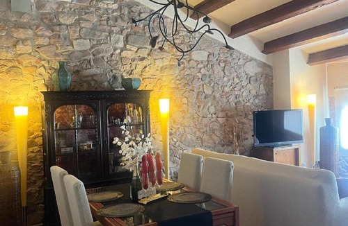 Sant Hilari Sacalm Apartment | Apartament climatitzat Les Golfes de Can Mascarbo, mimar-te en un confortable espai