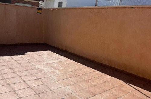 Les Borges Blanques Apartment | Apartamento a 25 min de Lleida, Montblanc, Poblet y a 50 minutos de Tarragona, Salou