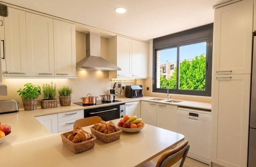 Passeig Maritim Apartment | Apartamento El Refugio 300 metros de la playa Diseño Comodidad - Sitges, Costa Dorada