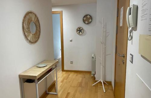 Barrio de Jesus Apartment | Apartamento MEDIODIA - Parking incluido, céntrico y tranquilo