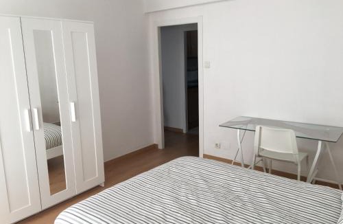 Barrio de Santo Domingo y San Martin Apartment | Apartamentos turísticos río Gallego Huesca 2