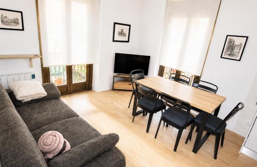 La Pobla de Segur Apartment | Apartaments Angelina