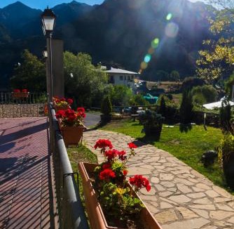 Sallent de Gallego Apartment | Aparthotel Sarrato