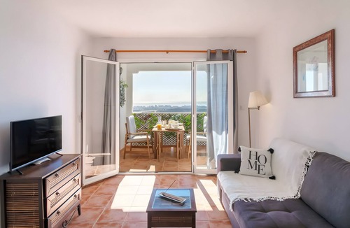 Hoya de los Patos Apartment | Apartment 'Appartement Avec 2 Piscines' with Sea View, Wi-Fi and Air Conditioning