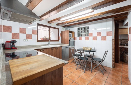 Bicorp House | Apartment 'Cazuma' with Wi-Fi and Air Conditioning