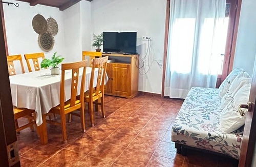 Guadalaviar Apartment | Apartment 'Dos' with Mountain Views, Shared Terrace, and Wi-Fi