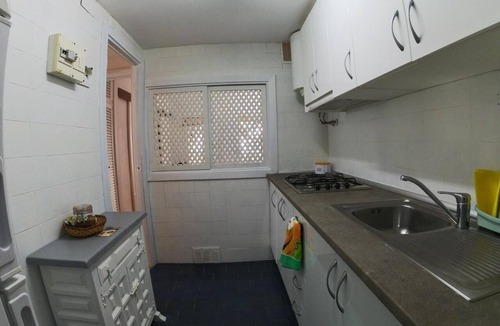 Alcossebre Apartment | Apartment 'Frente Al Mar' with Sea View, Balcony and Wi-Fi