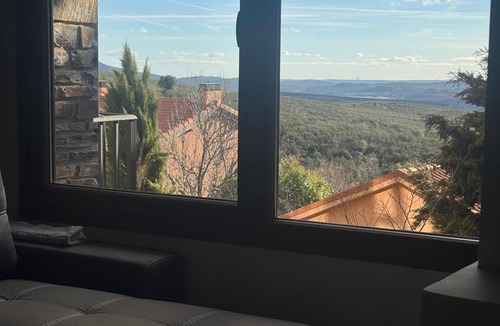 Berzosa del Lozoya Apartment | Apartment in Berzosa del Lozoya with beautiful views