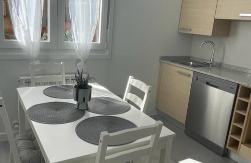 Logrono Apartment | Apartment La Paz, new, wifi & confort by El Rincon