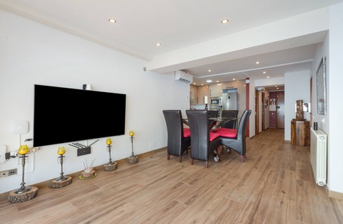 Cap de Salou House | Apartment 'Paradisaco 28 Seafront' with Sea Views, Wi-Fi and Air Conditioning