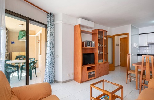 Torredembarra Apartment | Apartment with Garden and Nearby Pools in Torredembarra
