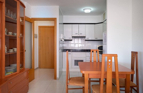 Torredembarra Apartment | Apartment with Garden and Nearby Pools in Torredembarra