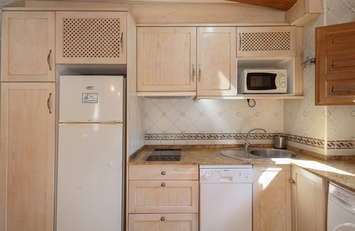 Daroca Apartment | Apartment 'Zayda' with Balcony, Wi-Fi and Air Conditioning