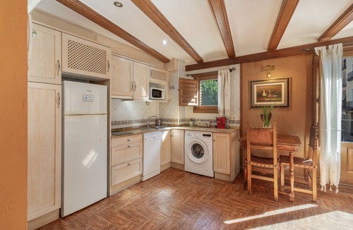 Daroca Apartment | Apartment 'Zayda' with Balcony, Wi-Fi and Air Conditioning