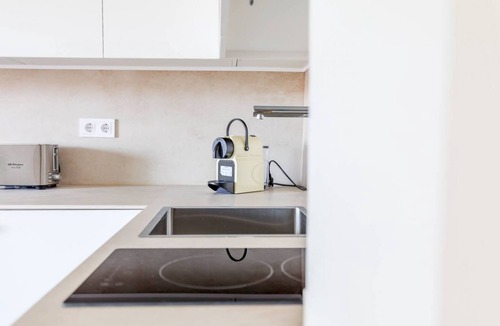 Guindalera Apartment | Apt. 1HAB w/terrace Salamanca by CH